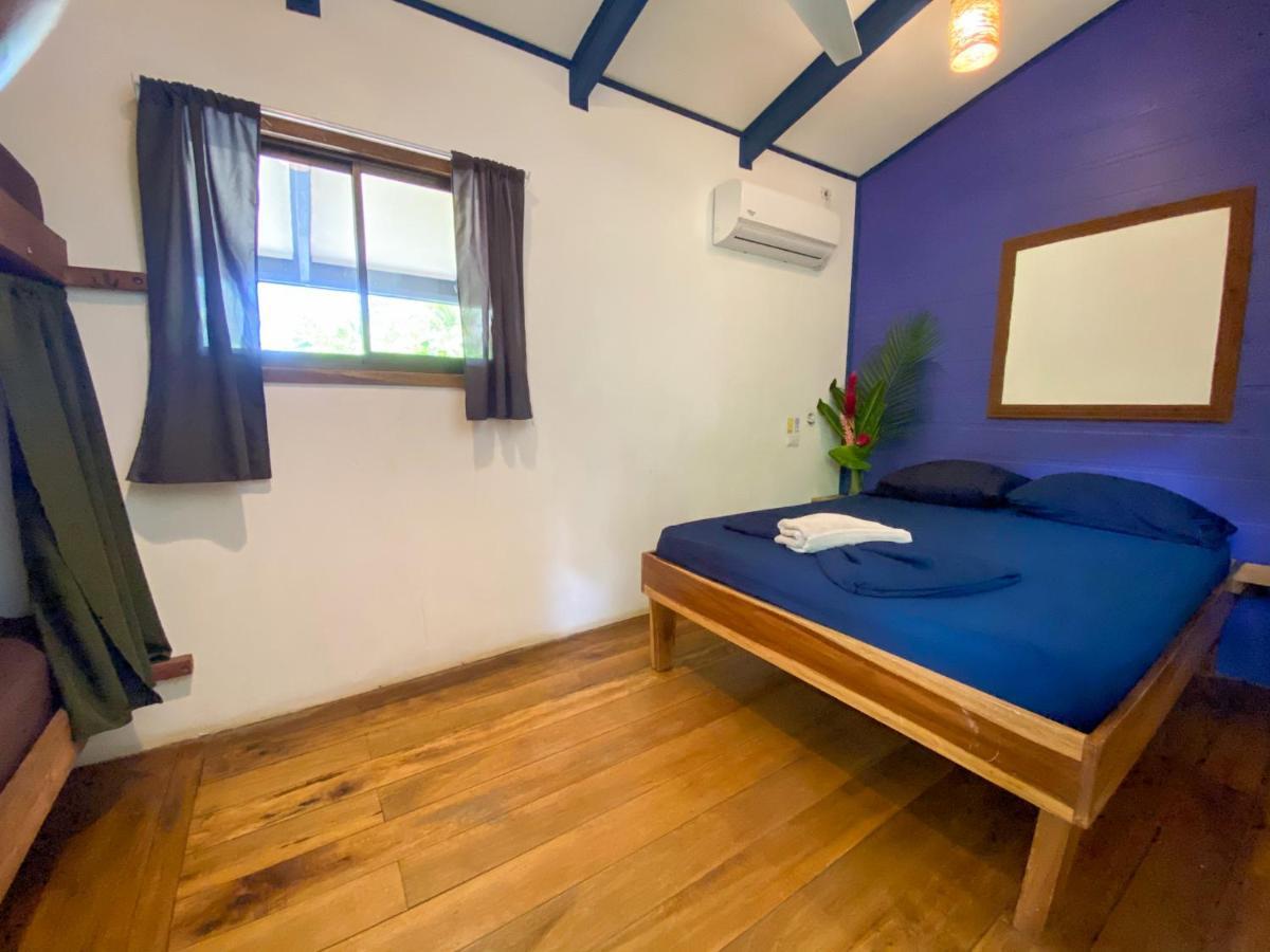 Playa 506 Beachfront Hostel Puerto Viejo de Talamanca Zewnętrze zdjęcie