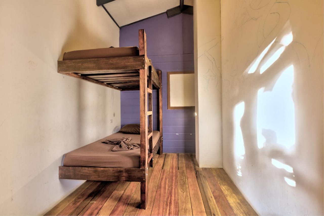 Playa 506 Beachfront Hostel Puerto Viejo de Talamanca Zewnętrze zdjęcie